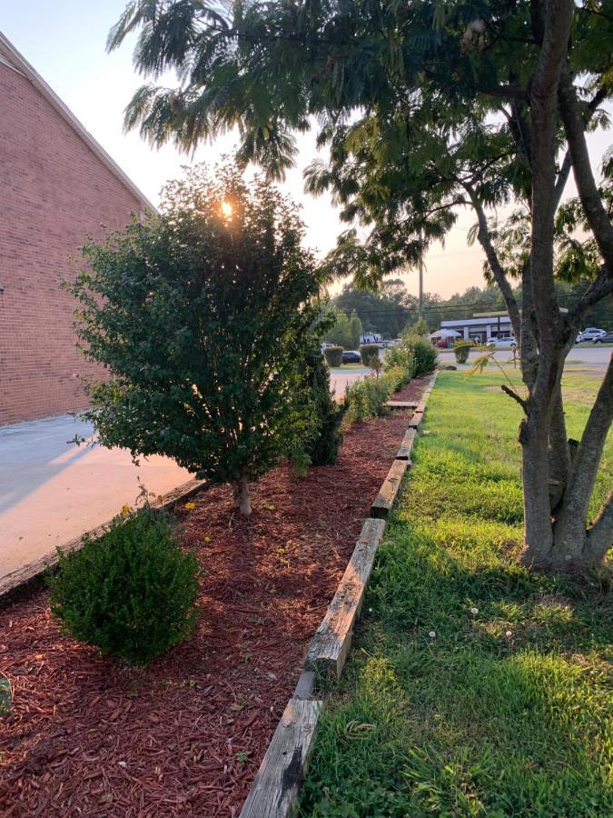 Americas Best Value Inn - Roxboro מראה חיצוני תמונה